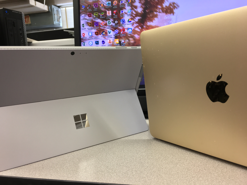 Illustration for article titled Surface Pro 4 vs. MacBook (12-inch): A Photo Comparison